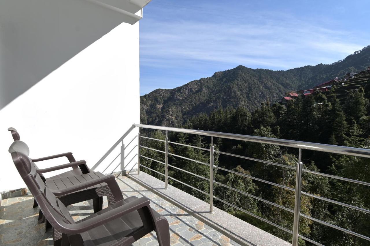 דאנאולטי La Riqueza Dhanolti View # Near To Eco Park & Surkanda Devi Temple # Mountain View Rooms With Balcony # Big Parking # Customer Favourite Hotel מראה חיצוני תמונה