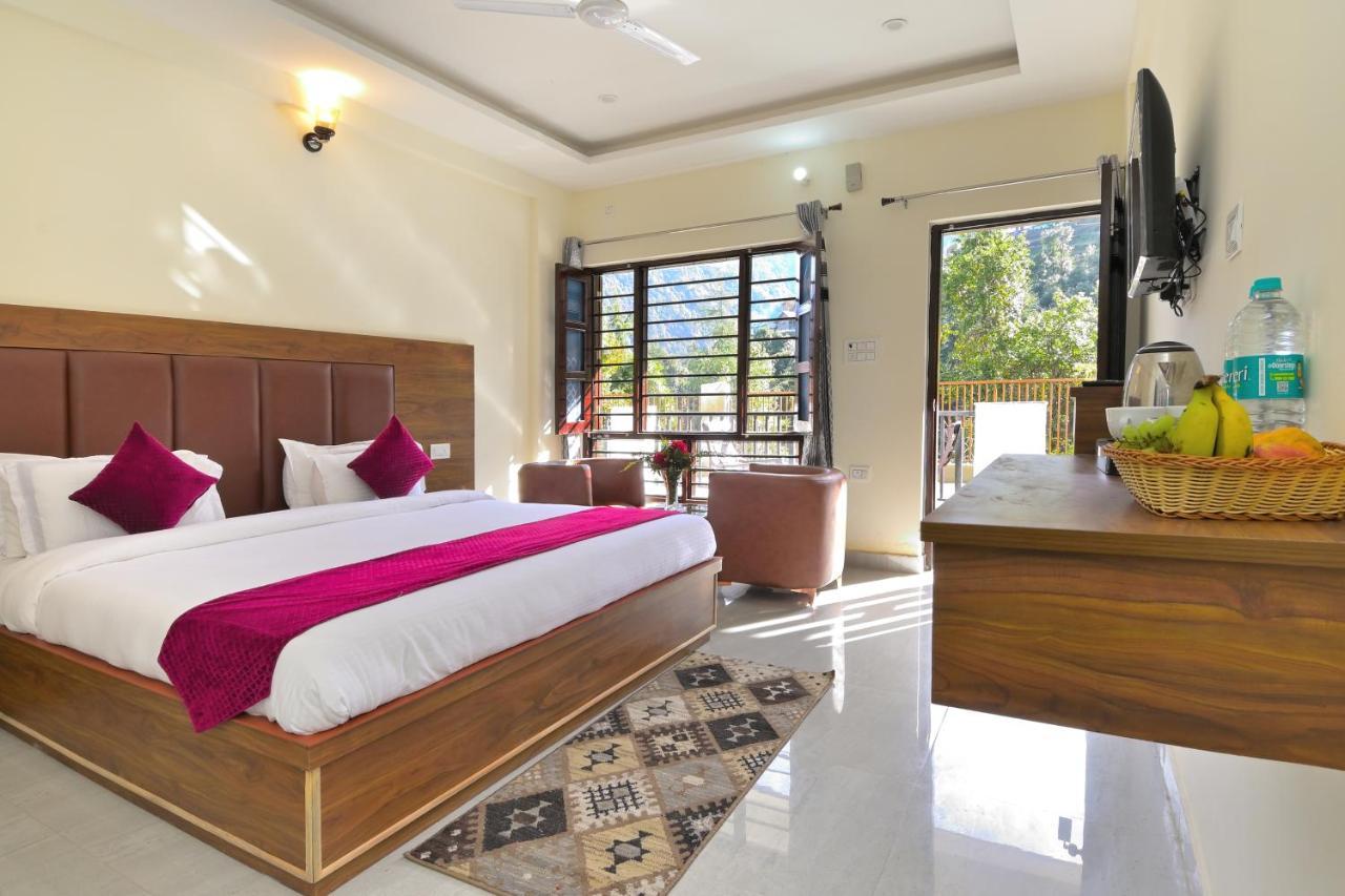 דאנאולטי La Riqueza Dhanolti View # Near To Eco Park & Surkanda Devi Temple # Mountain View Rooms With Balcony # Big Parking # Customer Favourite Hotel מראה חיצוני תמונה