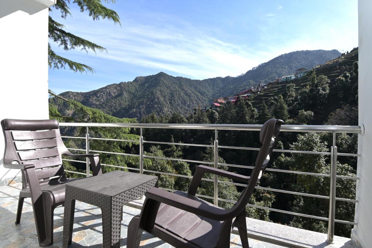 דאנאולטי La Riqueza Dhanolti View # Near To Eco Park & Surkanda Devi Temple # Mountain View Rooms With Balcony # Big Parking # Customer Favourite Hotel מראה חיצוני תמונה